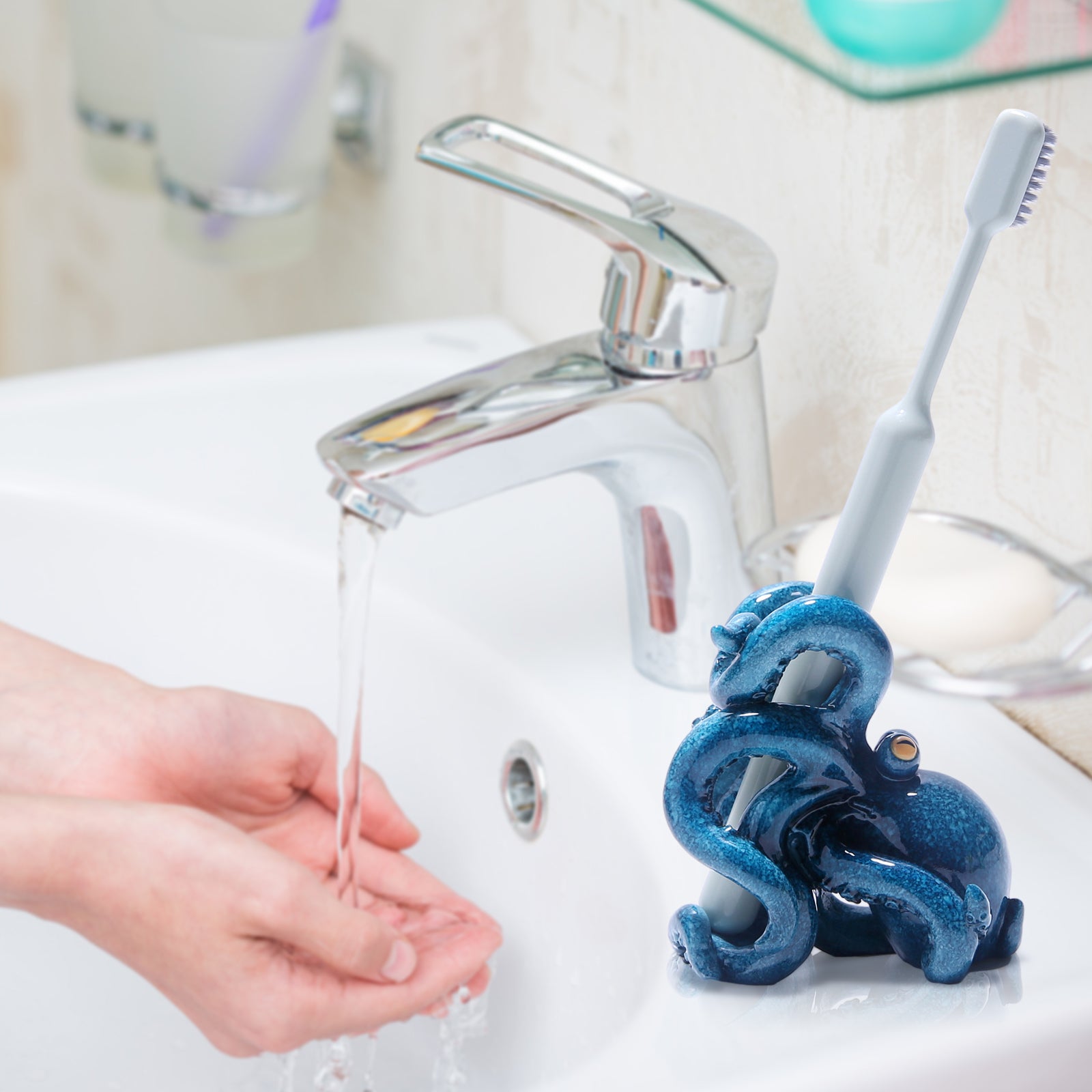 Resin Octopus Toothbrush Holder