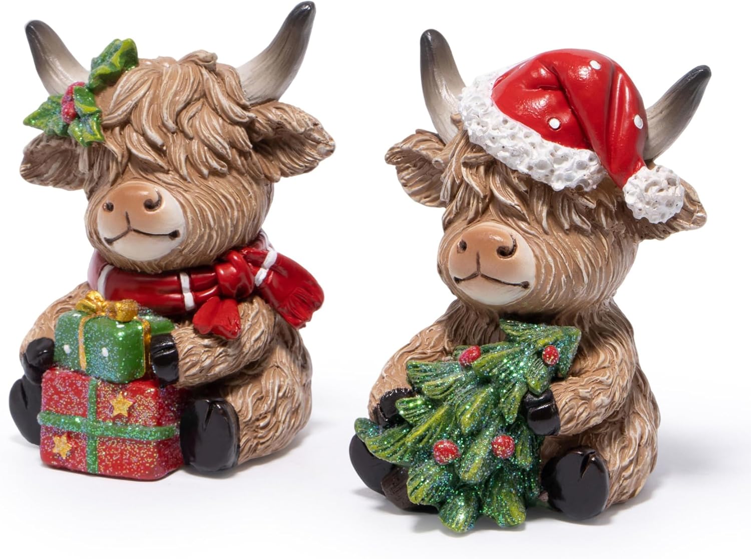 Hodao 2PCS Christmas Highland Cow Figurines Decoration with Christmas Tree & Gift Box, Xmas Holiday Highland Cow Decor for Home Tabletop Mantel Christmas Celebration - 3.75 Inch