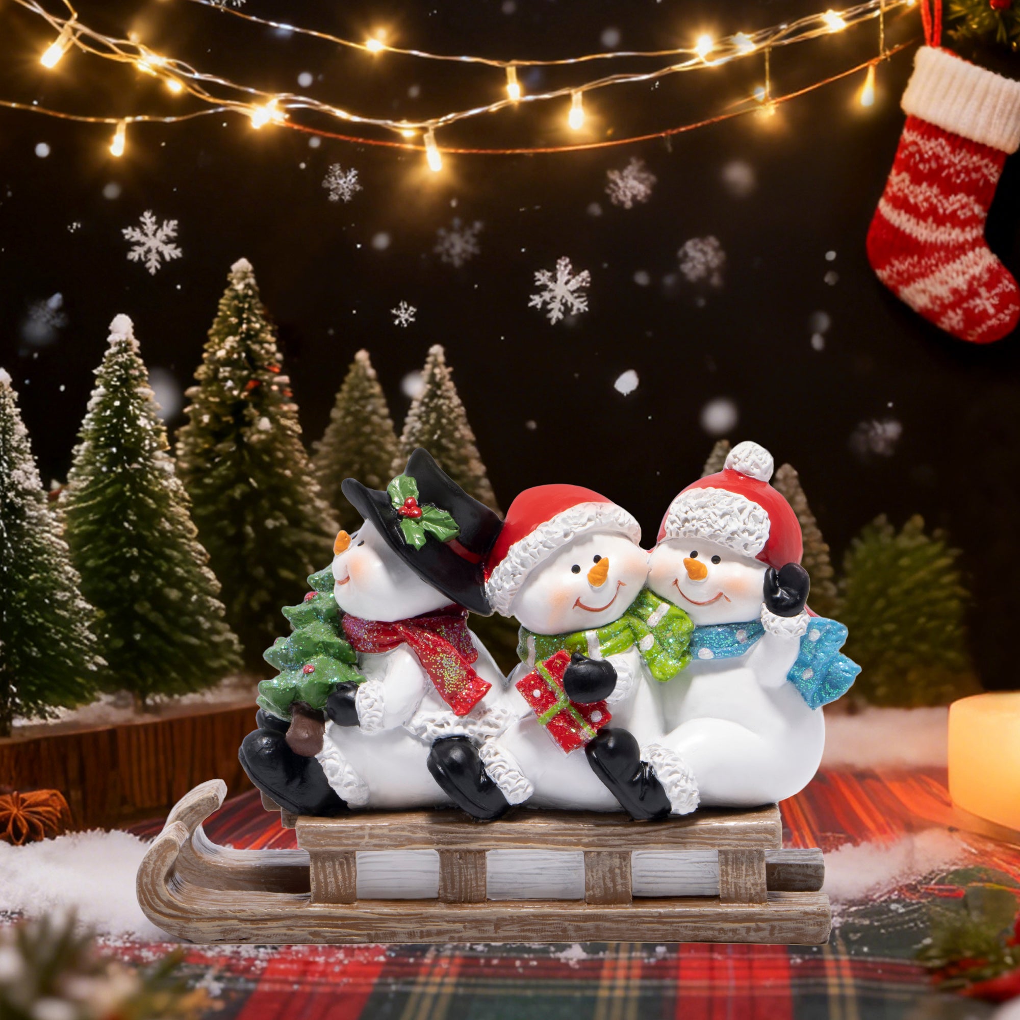 Hodao Christmas Snowman Sled Figurines, Resin Holiday Decorations with Three Snowmen, Winter Tabletop Ornaments, Festive Mantel and Tiered Tray Accents, for Family and Friends