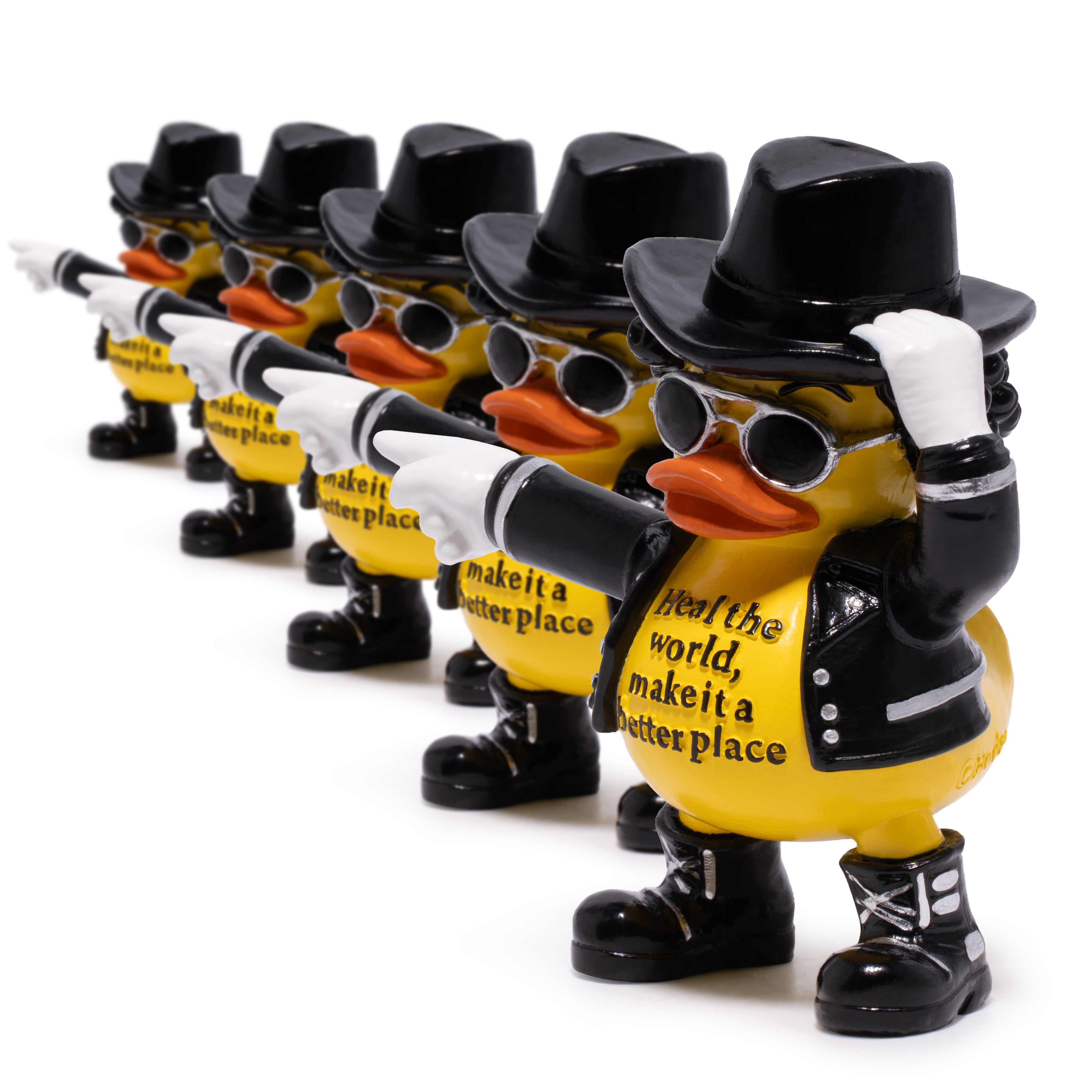 Hodao Michael Duck Figurine – Nostalgic Healing Decor & Heartwarming Free-Spirited Gift for Music Lovers